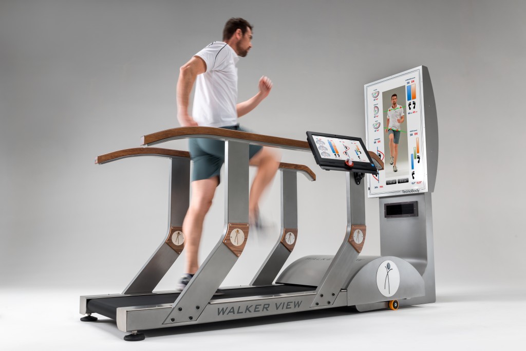 Walker View di Tecnobody: tapis roulant sensorizzato per l’analisi del cammino e la riabilitazione.